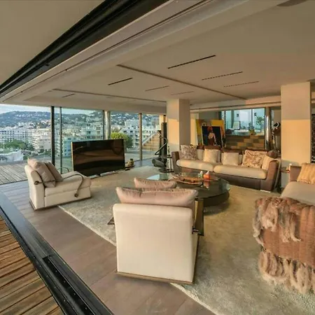 Luxury Penthouse Ama Lägenhet *